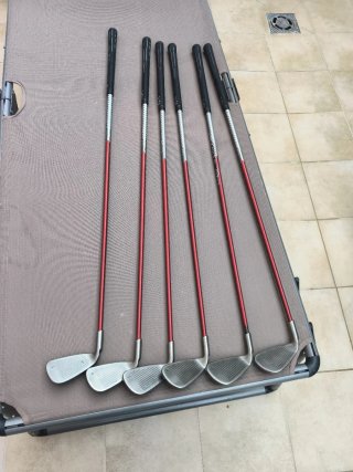 Hierros Ping K15 + Wedges TaylorMade + bolsa ping