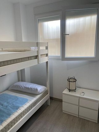Piso en alquiler en Carolinas Bajas en Alicante