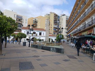 Local comercial en alquiler en Centro en Torremolinos