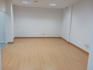 Local comercial en alquiler en Universidad en Ciudad Real