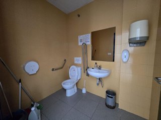 Local comercial en alquiler en Tarifa