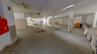Local comercial en alquiler en La Granja en Zaragoza