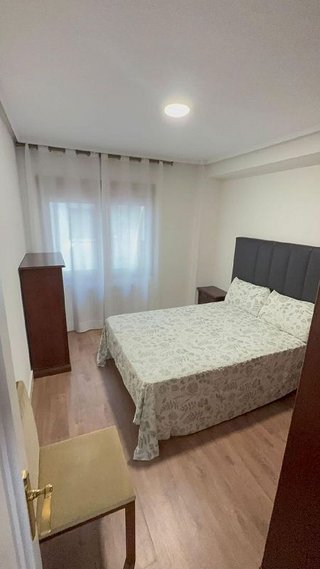 Piso en alquiler en Zona Teatro Campoamor en Oviedo