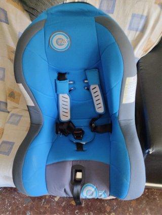 Silleta de coche azul y gris