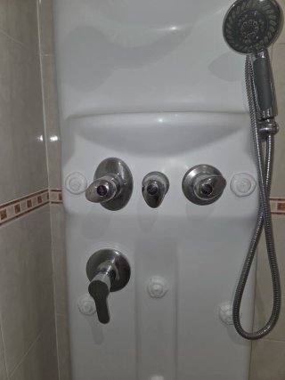 Columna Hidromasaje Vertical Jacuzzi
