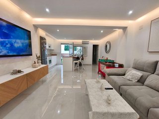 Casa adosada en venta en Puerto de la Torre - Atabal en Málaga