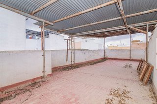 Chalet en venta en Lucena