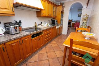 Chalet en venta en La Granja-La Colina-Los Pastores en Algeciras