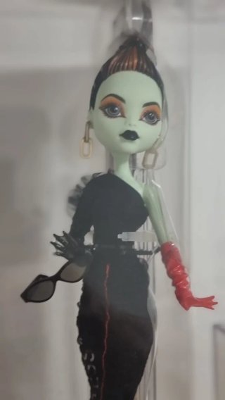 Monster High Electra Melodías Muñeca