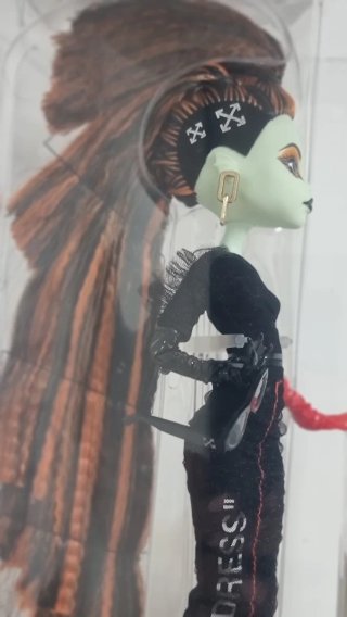 Monster High Electra Melodías Muñeca