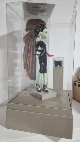Monster High Electra Melodías Muñeca