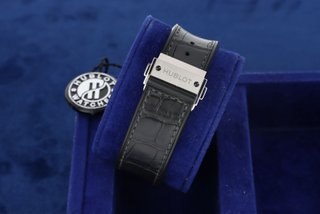 Hublot Classic Fusion 45mm 521.NX.7071.LR