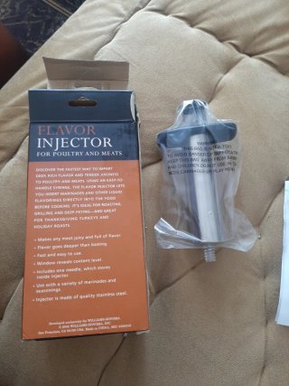 Inyector de Sabor para Carnes y Aves
