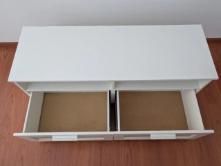 Mueble TV IKEA BRIMNES blanco.