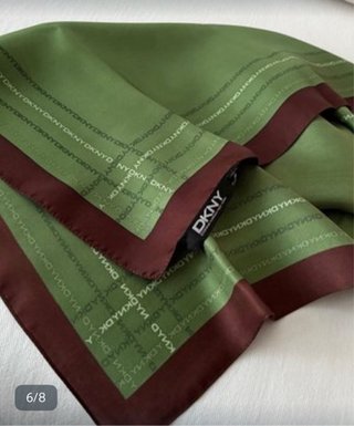 Pañuelo Seda DKNY Verde y Marrón Sin Usar