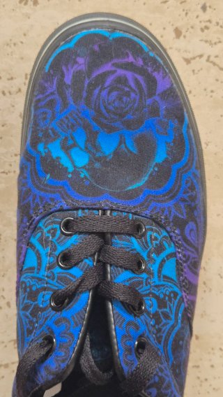 Zapatillas RAAD shop decoradas