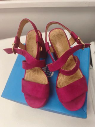 Zapatos de plataforma fucsia
