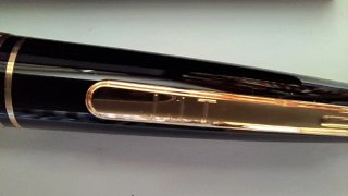 Bolígrafo Montblanc Meisterstück Negro y Dorado