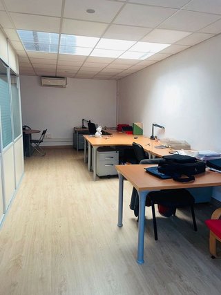 Local comercial en alquiler en Vinyets - Molí Vell en Sant Boi de Llobregat