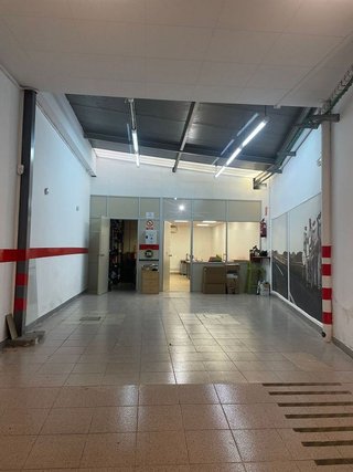 Local comercial en alquiler en Vinyets - Molí Vell en Sant Boi de Llobregat