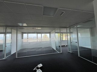 Oficina en alquiler en Zona Industrial en Prat de Llobregat, El