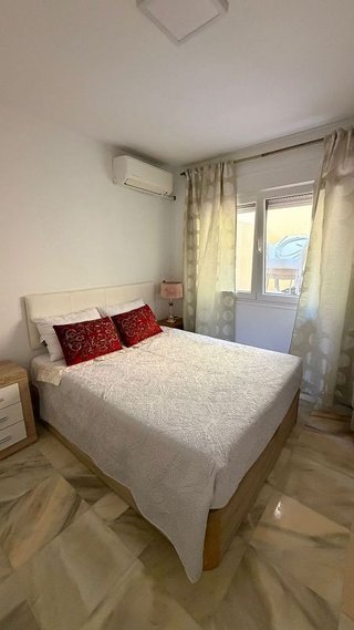 Piso en alquiler en Conde de Ureña - Monte Gibralfaro en Málaga
