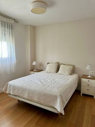 Piso en alquiler en Calaburra - Chaparral en Mijas