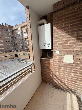 Piso en alquiler en La Almozara en Zaragoza