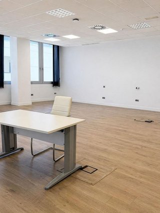 Oficina en alquiler en Fuente del Jarro en Paterna
