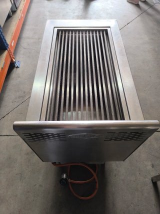 Parrilla Gresilva GHPI 2/700