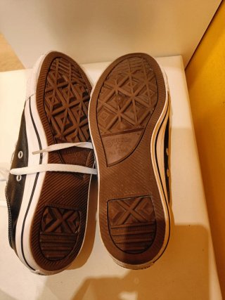 Converse All Star Negras Talla 39 cuero negras