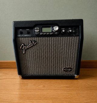 Amplificador Fender G-Dec