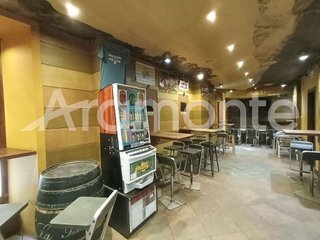 Local comercial en venta en Casco Histórico en Oviedo