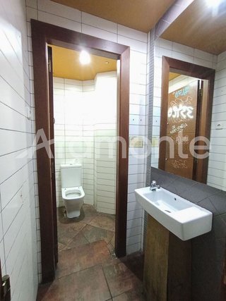 Local comercial en venta en Casco Histórico en Oviedo