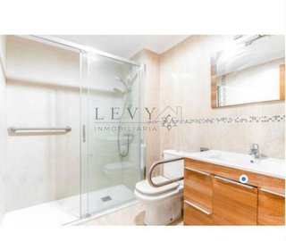 Piso en venta en Puerta Blanca en Málaga
