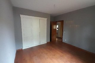 Piso en venta en Linares
