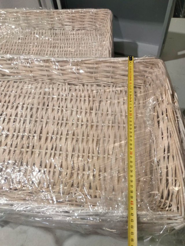 Bandejas de mimbre blanco / crema