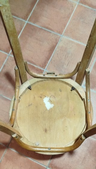 Silla antigua de madera vintage.