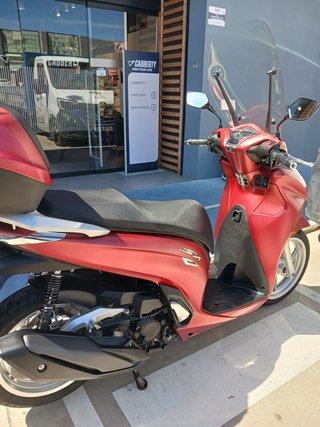 Honda SH350 Roja