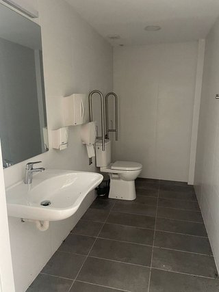 Local comercial en alquiler en Llevant en Reus
