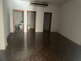 Local comercial en alquiler en Llevant en Reus
