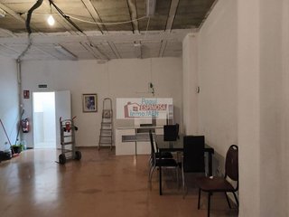 Edificio en venta en Torredonjimeno