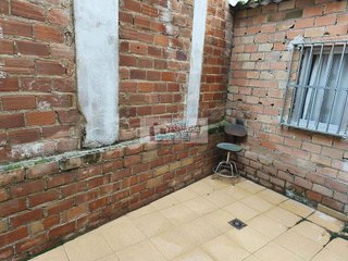 Edificio en venta en Torredonjimeno