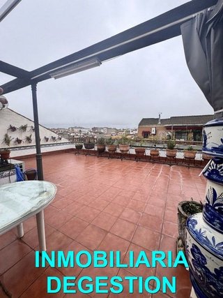 Dúplex en venta en Linares