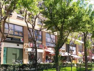 Oficina en venta en Parque Alcosa - Jardines del Edén en Sevilla