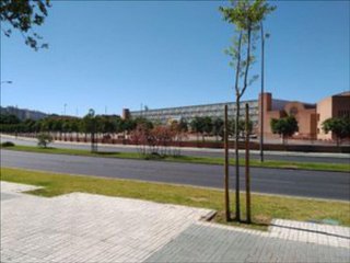 Oficina en venta en Parque Alcosa - Jardines del Edén en Sevilla