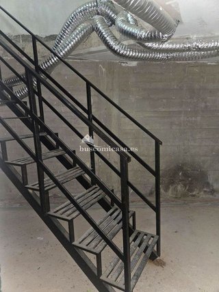 Local comercial en venta en Hospital en Jaén
