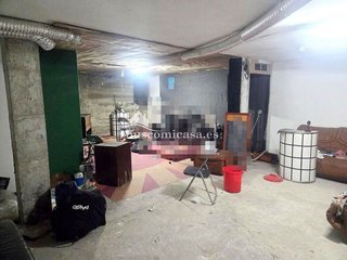 Local comercial en venta en Hospital en Jaén