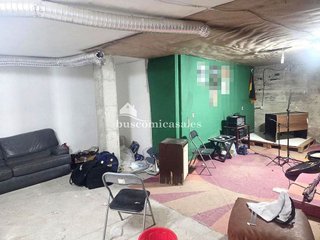 Local comercial en venta en Hospital en Jaén