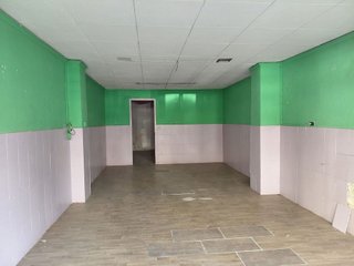 Local comercial en venta en Universidad - Los Lirios en Logroño